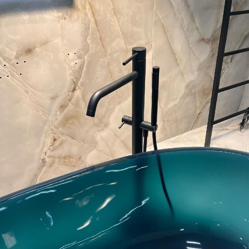 LIG032NO LIGHT Змішувач для ванни з підлоги з внутрішньою частиною, з ручним душем, чорн.мат (1 сорт) Paffoni